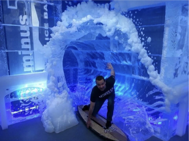 MINUS5º ICEBAR AT MANDALAY BAY ANNOUNCES NEW ICE CONSTRUCTION