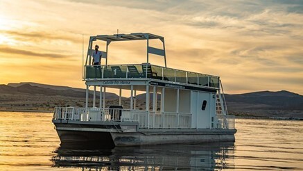 Lake Mead Mohave Adventures Offers Ultimate “Secret Season” Party Boat With Round-Trip Shuttle Service From Strip