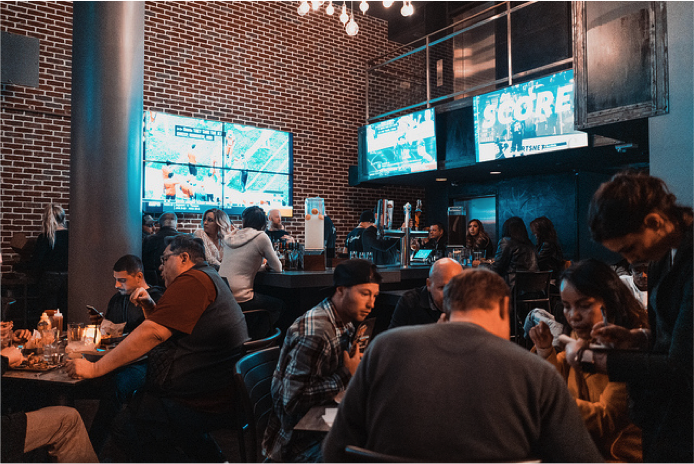 SMOKED BURGERS & BBQ TO HOST BIG GAME DAY CELEBRATION ON SUNDAY, FEB. 3