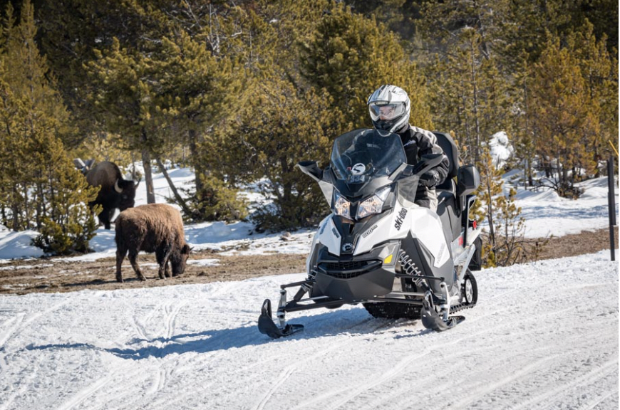 OVERNIGHT SNOWMOBILE TRIPS FROM SCENIC SAFARIS MAKE THE MOST OF WYOMING WINTERS