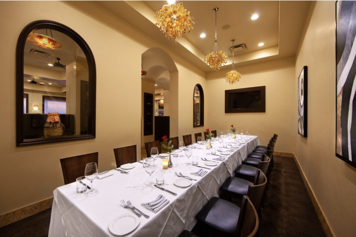 FERRARO’S ANNOUNCES ITALIAN-STYLE BIG GAME VIEWING PARTY, SUNDAY, FEB. 2