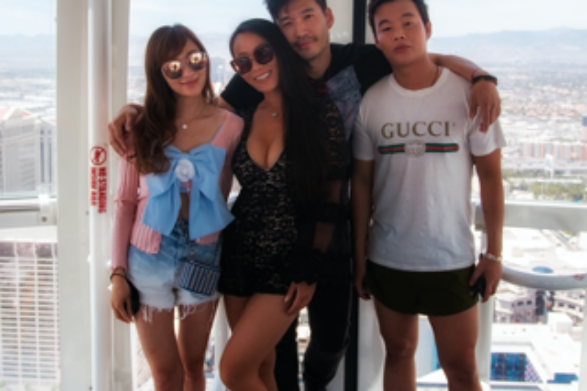CAST OF NETFLIX SERIES “BLING EMPIRE” RIDES HIGH ROLLER OBSERVATION WHEEL