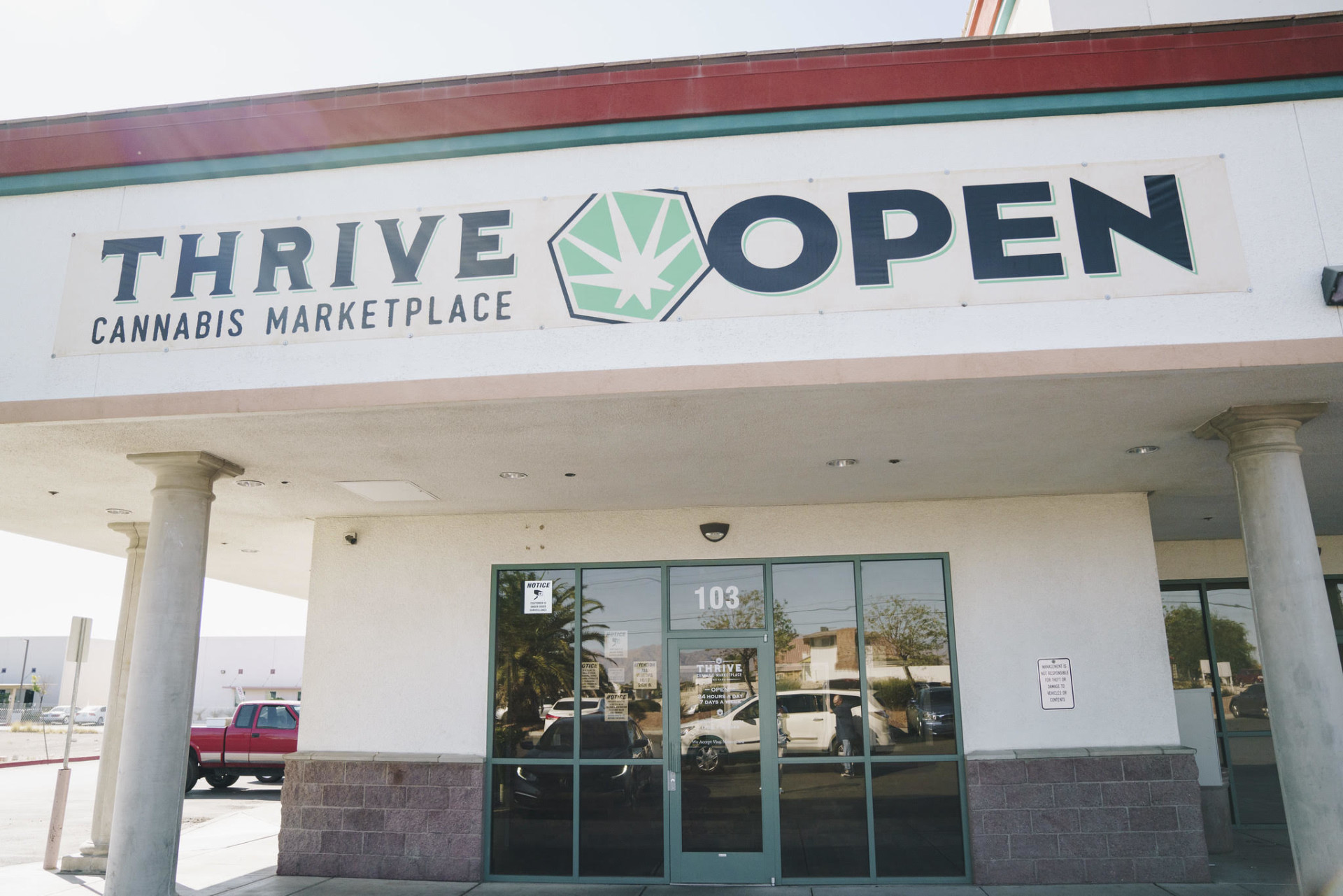 THRIVE CANNABIS MARKETPLACE’S NOW OFFERING DRIVE-THRU PICKUP 