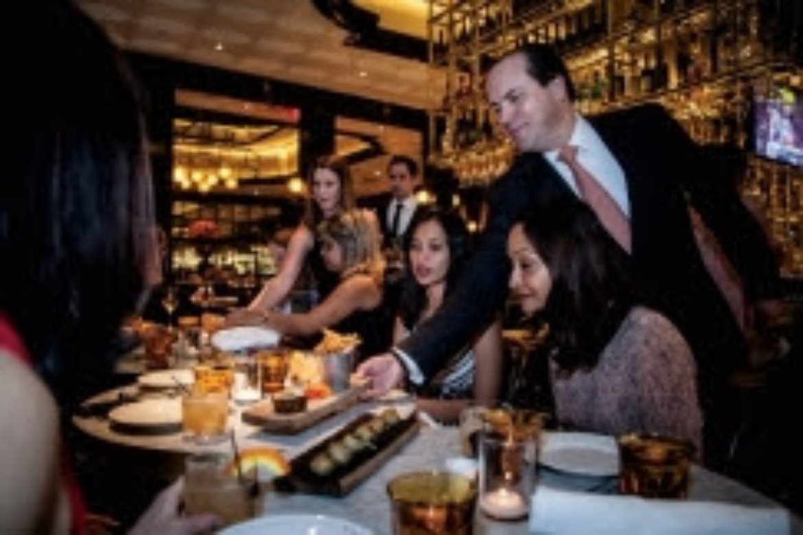 LIP SMACKING FOODIE TOURS OFFERS SAVORY BITES & NEON LIGHTS—THE CORPORATE AND INCENTIVE PLANNER’S DREAM NIGHT OUT IN LAS VEGAS