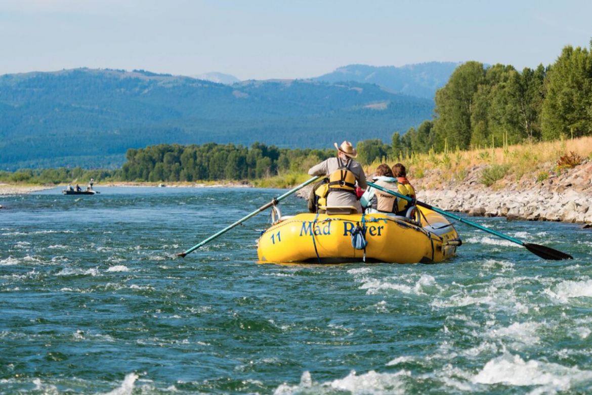 MAD RIVER BOAT TRIPS OFFERS EARLIEST ACCESS FOR WHITEWATER RAFTING, BEST WILDLIFE VIEWING ON WILD AND SCENIC SNAKE RIVER