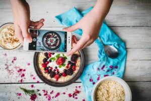 Food influencer