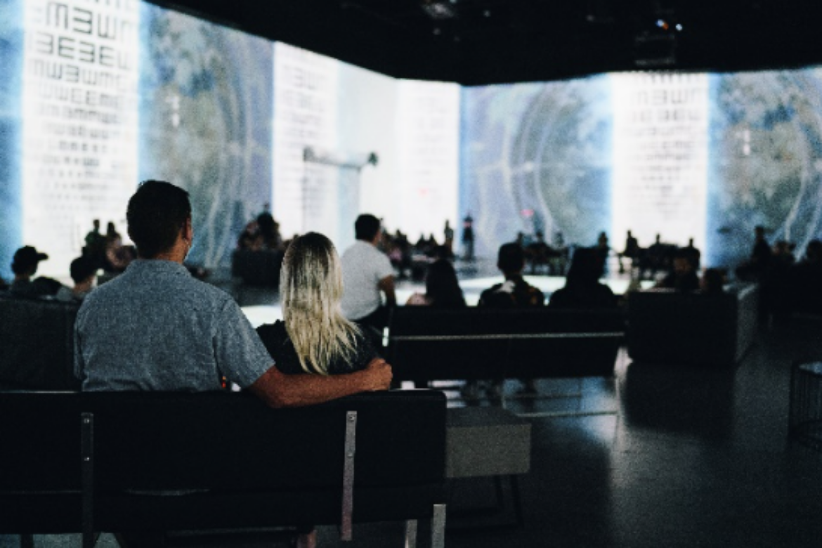 GALLERIE 360 LIGHT, SOUND EXHIBITION AT AREA15, AN IMAGINATIVE DRINKS EXPERIENCE