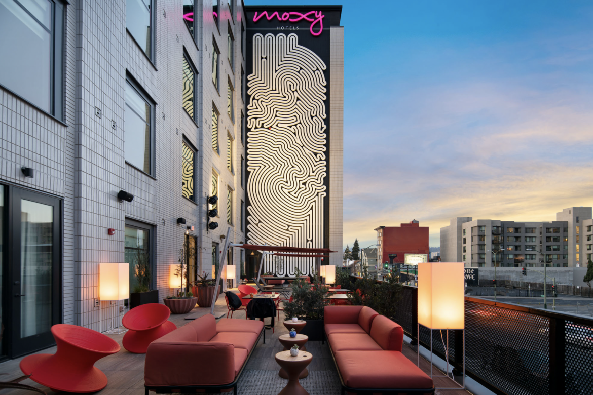 YESCO COMPLETES “SHAPESHIFT OAKLAND” WALL ART FABRICATION & INSTALLATION