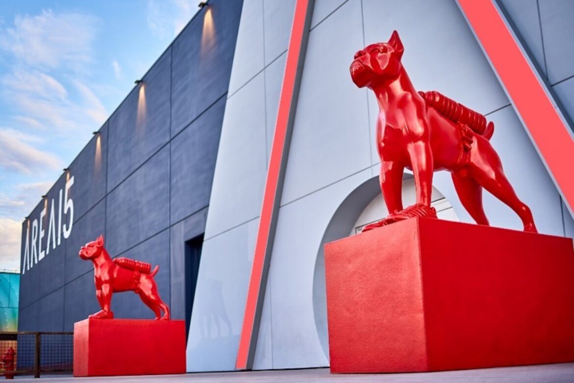 AREA15 WELCOMES TWO BRAND-NEW STATUES