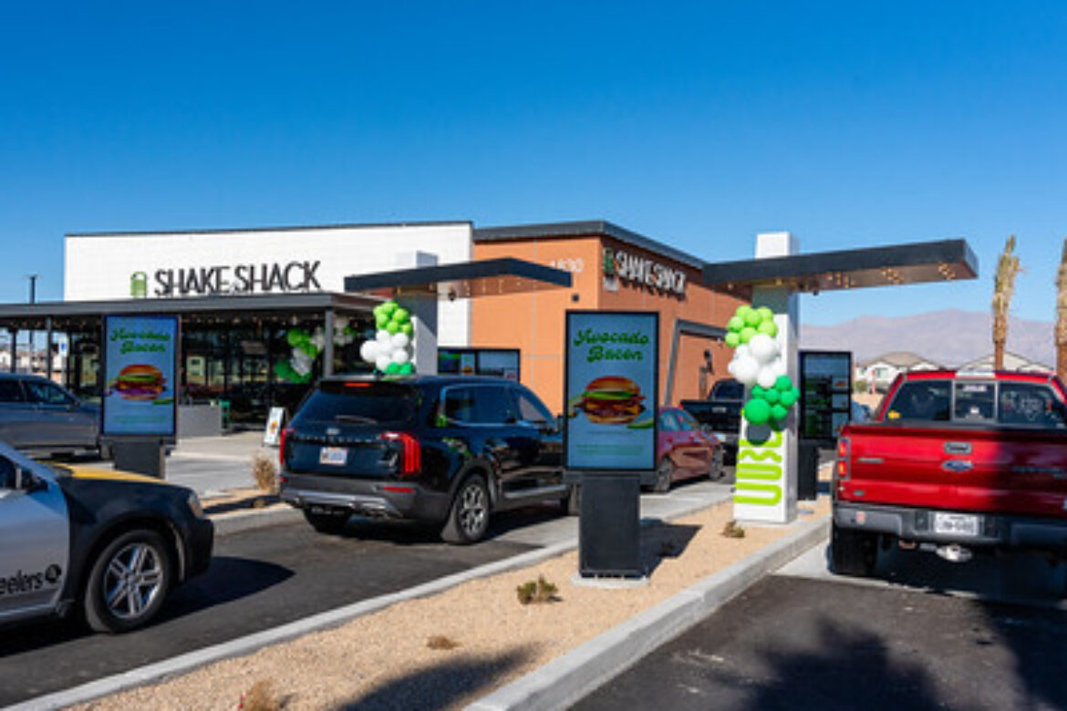 SHAKE SHACK TO OPEN FIRST DRIVE-THRU LOCATION IN SOUTHERN NEVADA