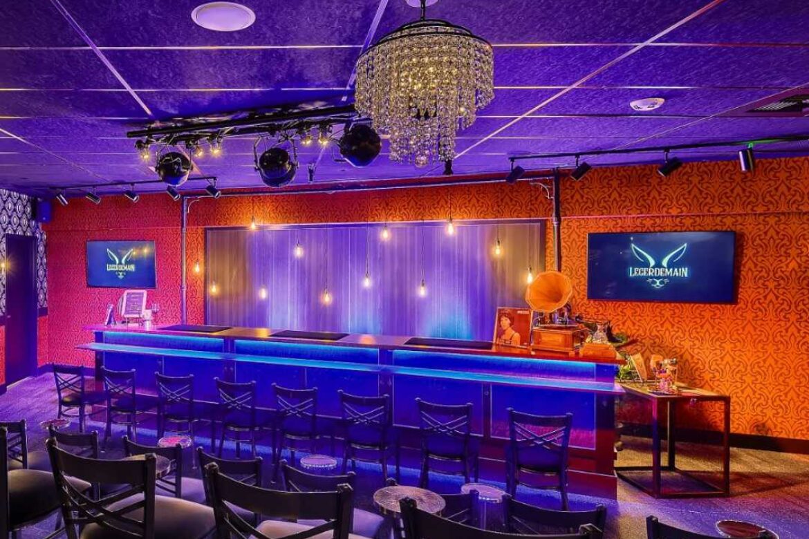 1923 LIVE Inside Grand Canal Shoppes At The Venetian Resort Las Vegas, 1923 Prohibition Bar At  Mandalay Bay  Announce November Happenings