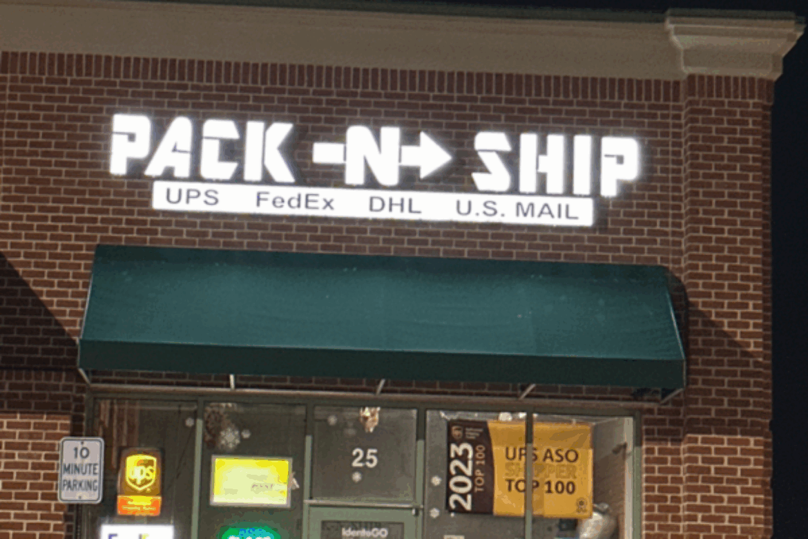 YESCO Mid-Atlantic Completes LED Retrofit For Pack-N-Ship In West Grove, Pennsylvania